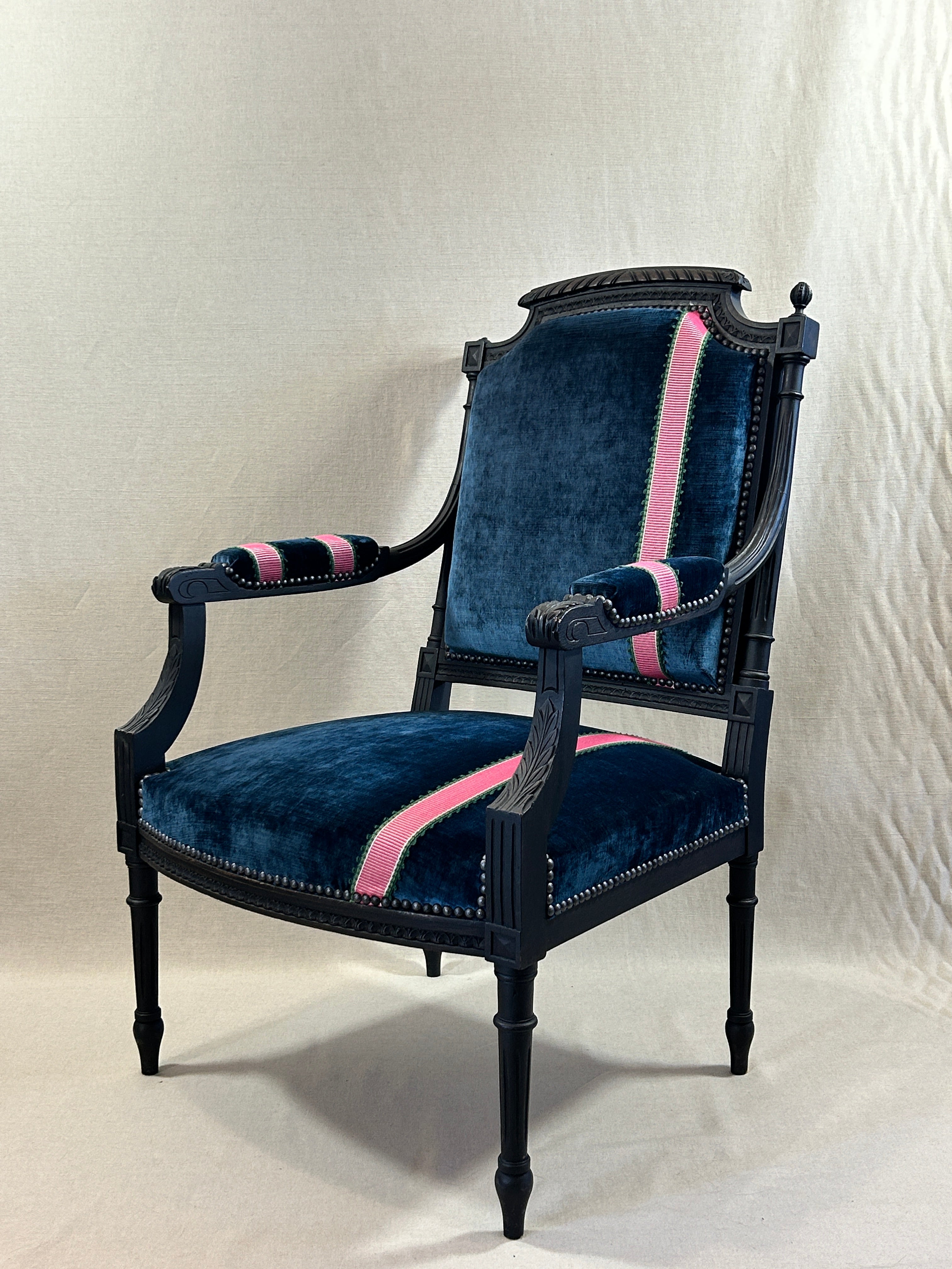 Fauteuil bleu nuit
